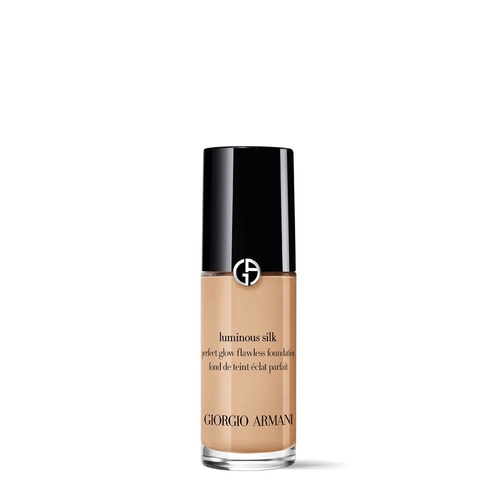 Giorgio Armani Luminous Silk Foundation